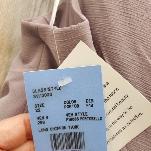 Davids Bridal Long Chiffon Bridesmaid/Prom Dress With Added Additional Scarf - Picture 9 of 9